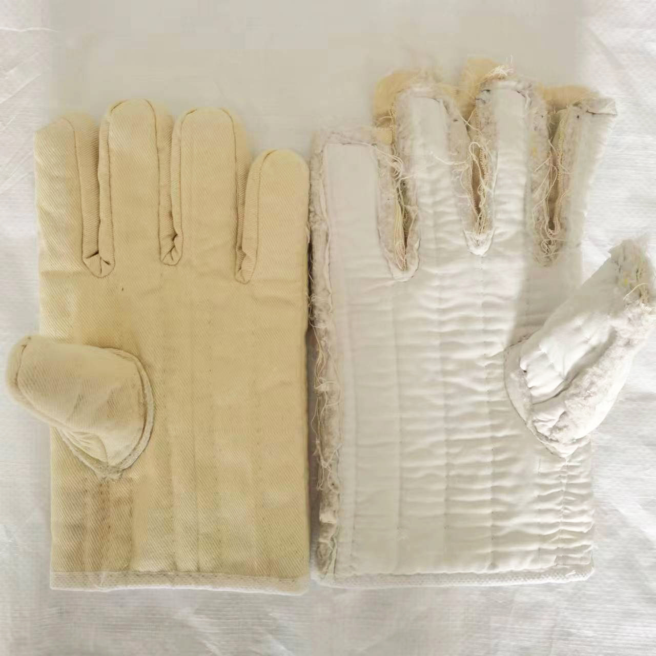 O1CN01IVuUdA2KFsem31gs7_!!2214