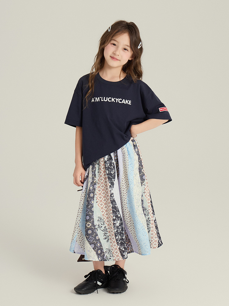 250430yiyijia157636 whitecube.