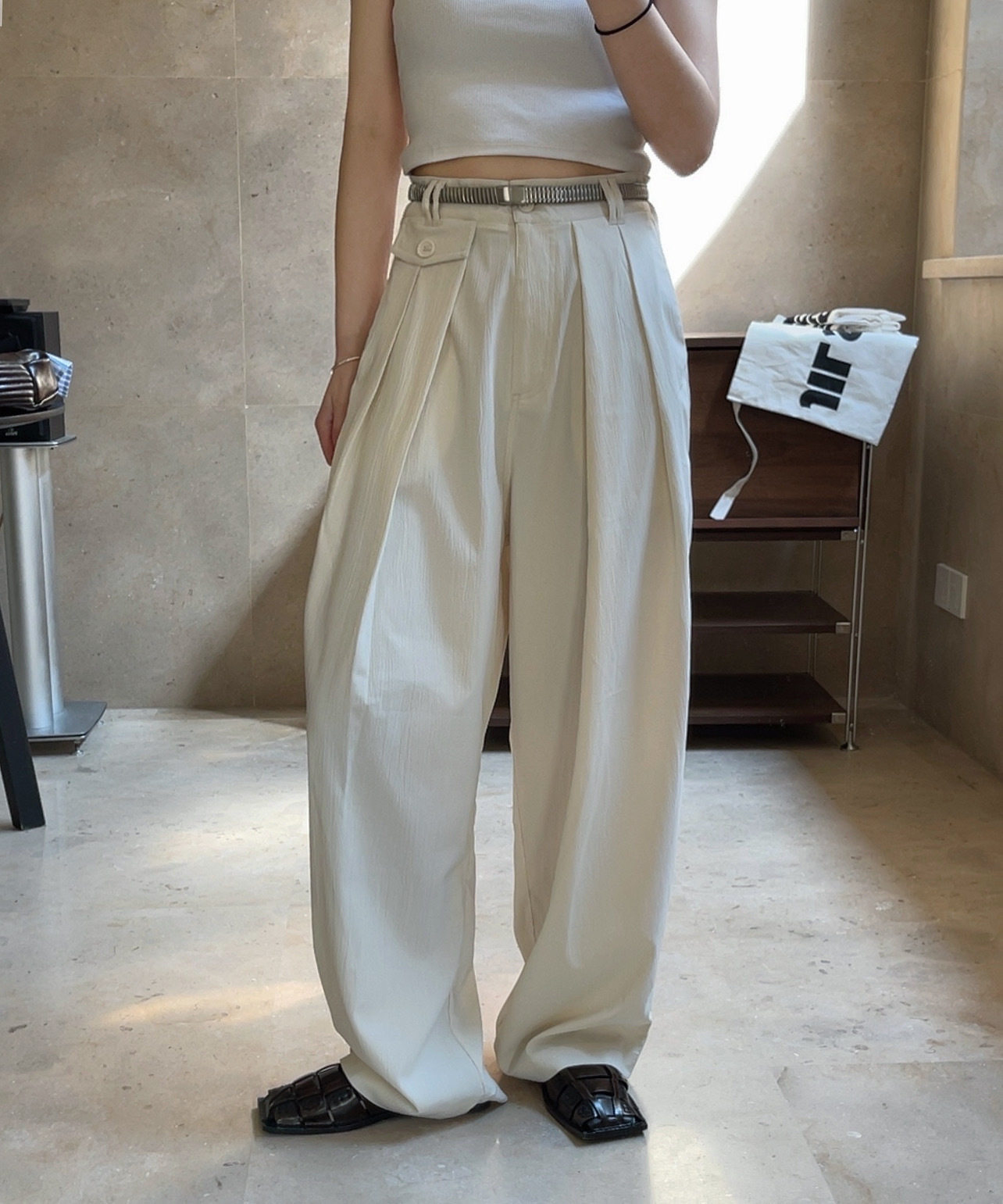 8819B064-6508-4606-A92F-F4072B