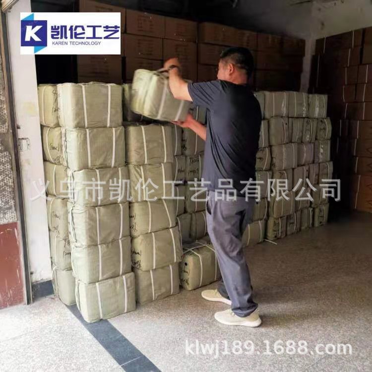 9b6140218404a3a1b3ac3f42861b75