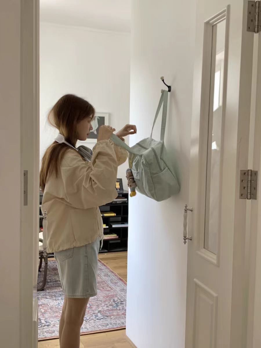 b10a2ee2-83e2-480d-b9d4-e7e8fb73f68b.jpe