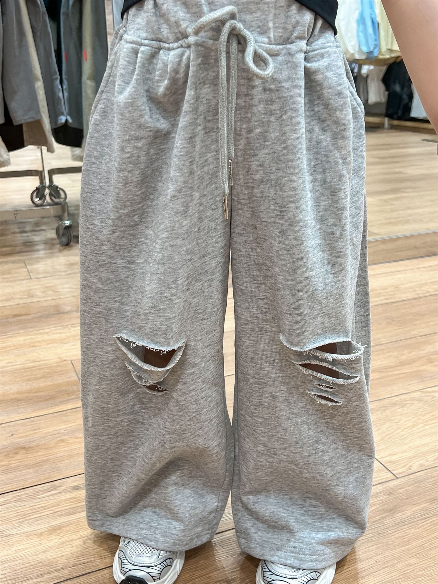 O1CN01ZLarQq28KD1g7LiJW_!!1035