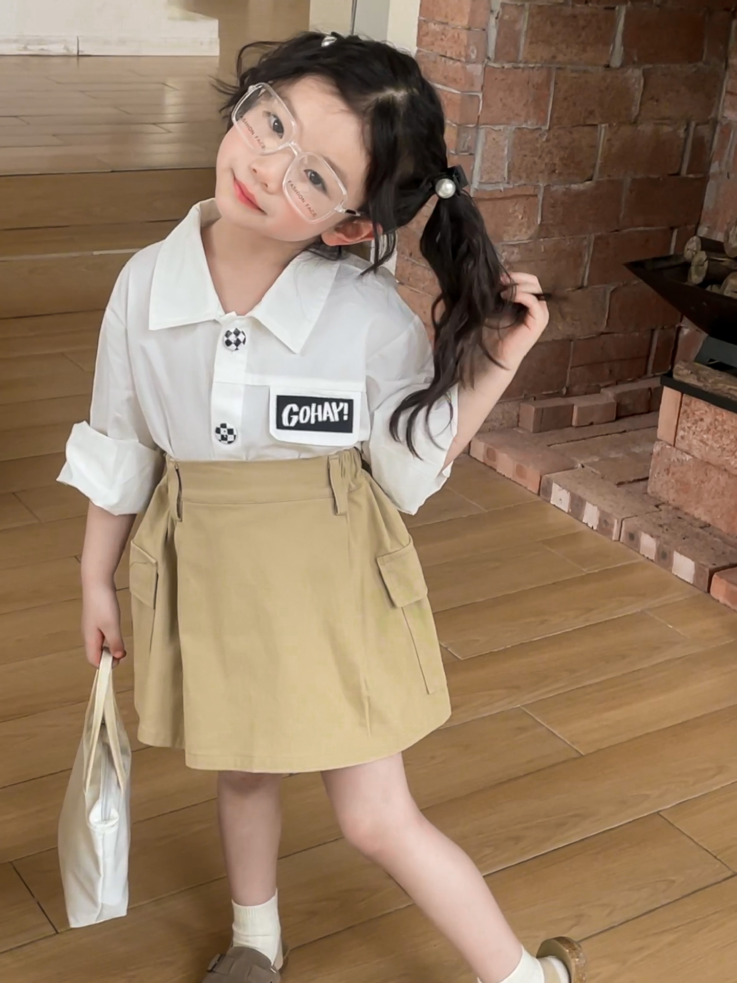 A71A2502-CBDC-48CF-A980-F28D37