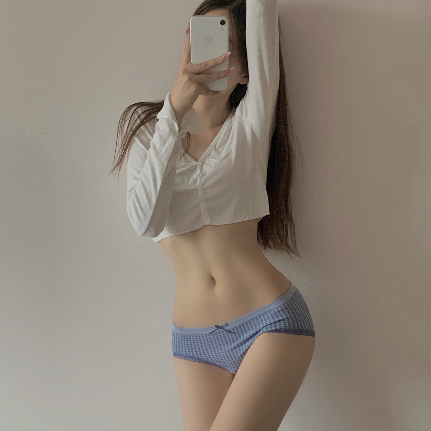 帮手描述图：MOMENTHOME 日系少女生中低腰蕾丝边in