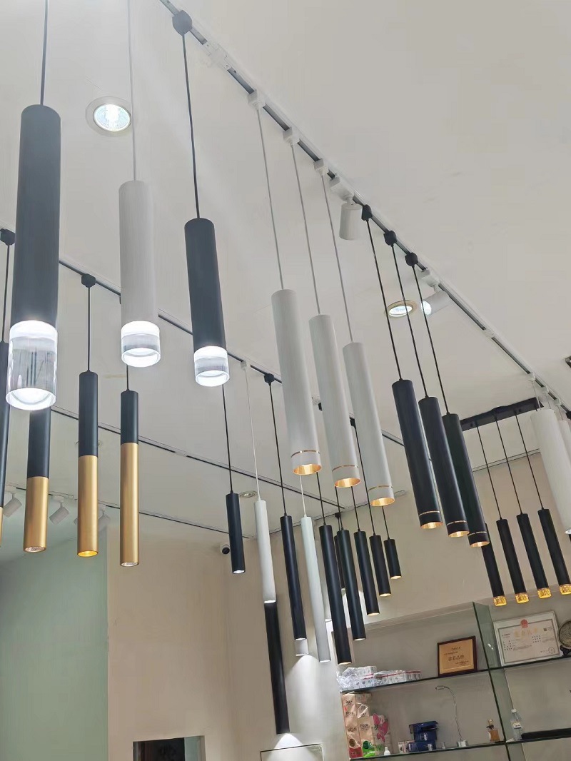 长筒吊灯1.jpg