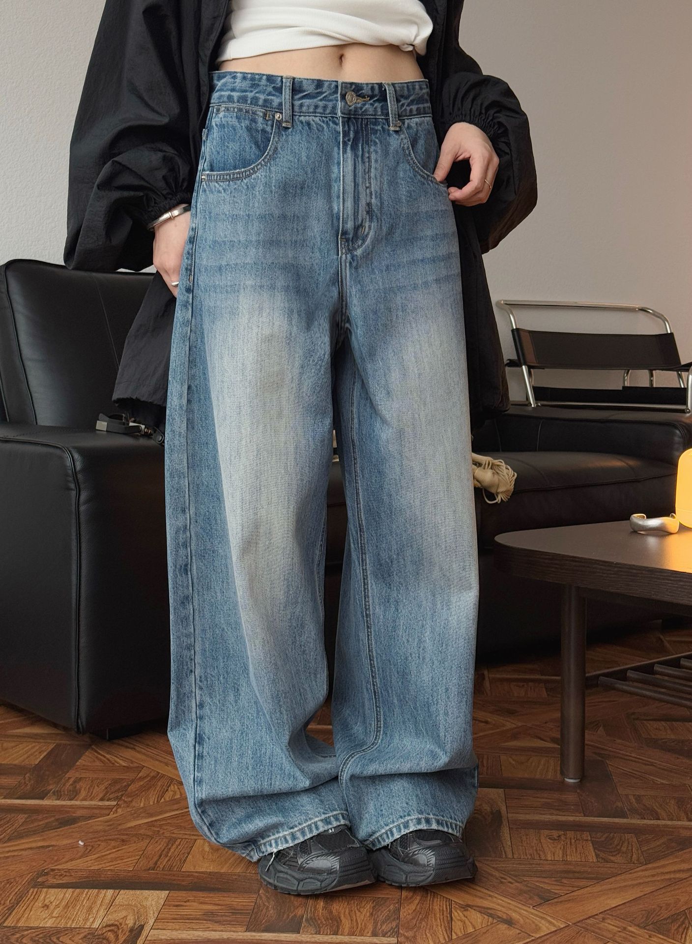 B604DD03-2398-4AA6-890F-450523