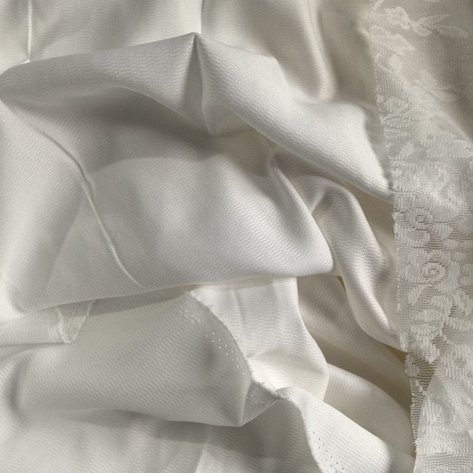 2168235c-91ca-48f4-813e-2ecf012bd3b8.jpe