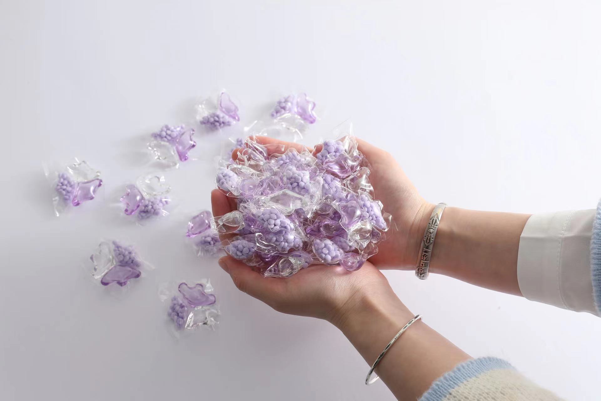 e2370af7a40d9693cedded5d1821b6