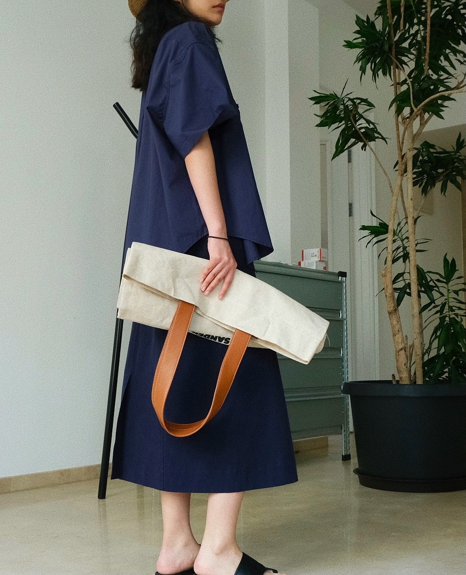 07193BDE-5DDA-442A-B9CC-669310