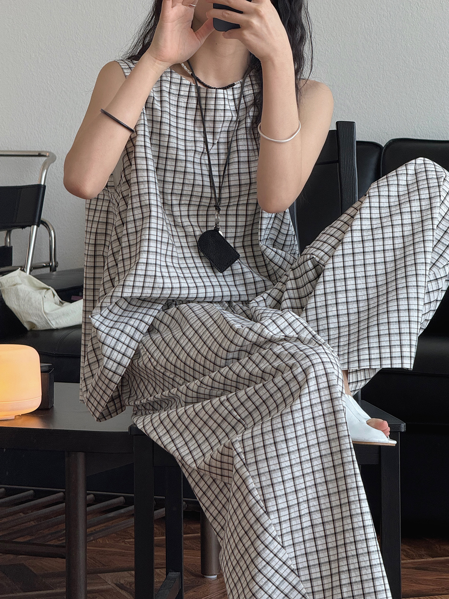 4AB6ADCC-202F-4114-BF37-0DCD9B