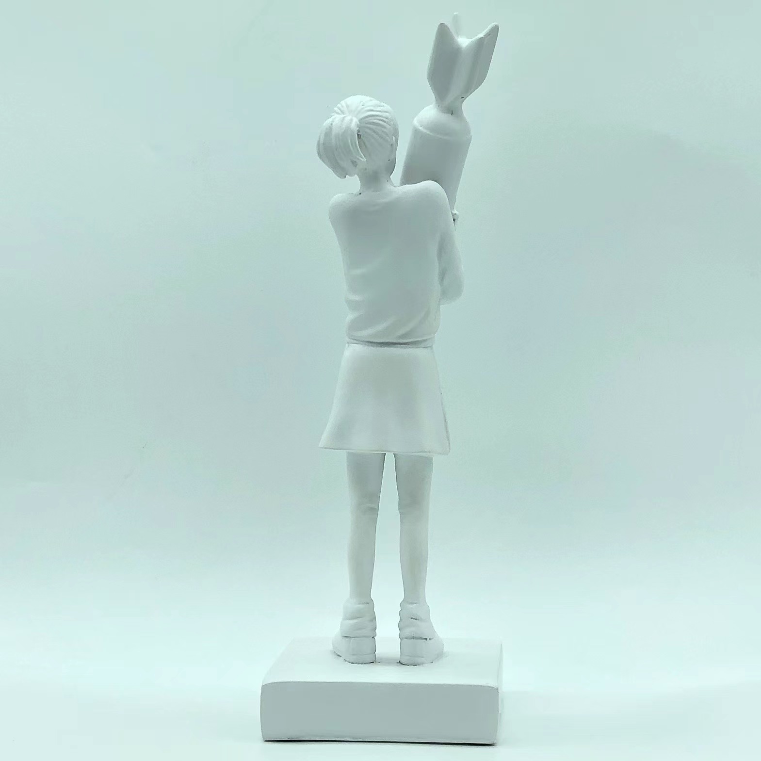 拥抱炸弹的女孩 Bomb Hugger