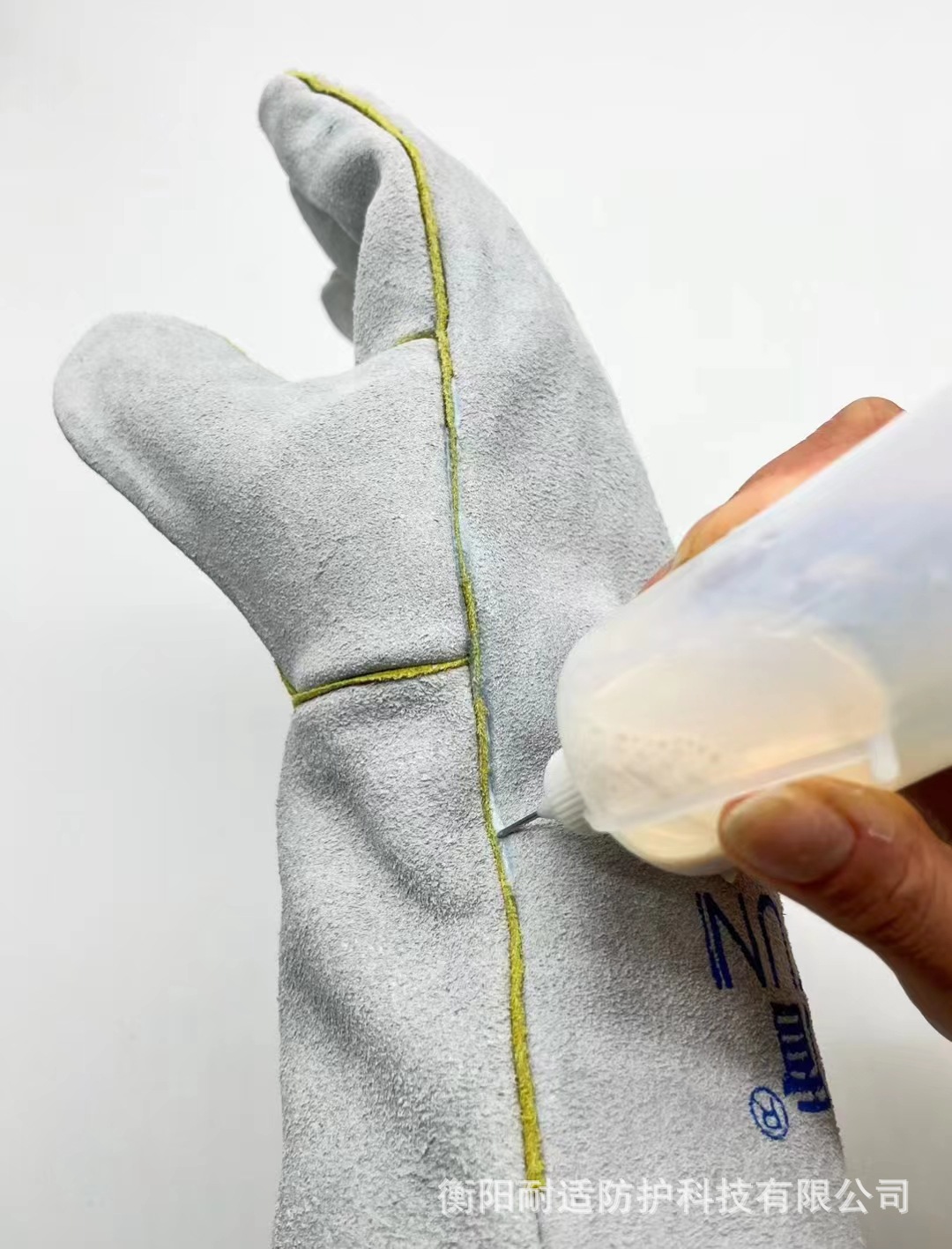 J-2112胶水填缝双层电焊手套4