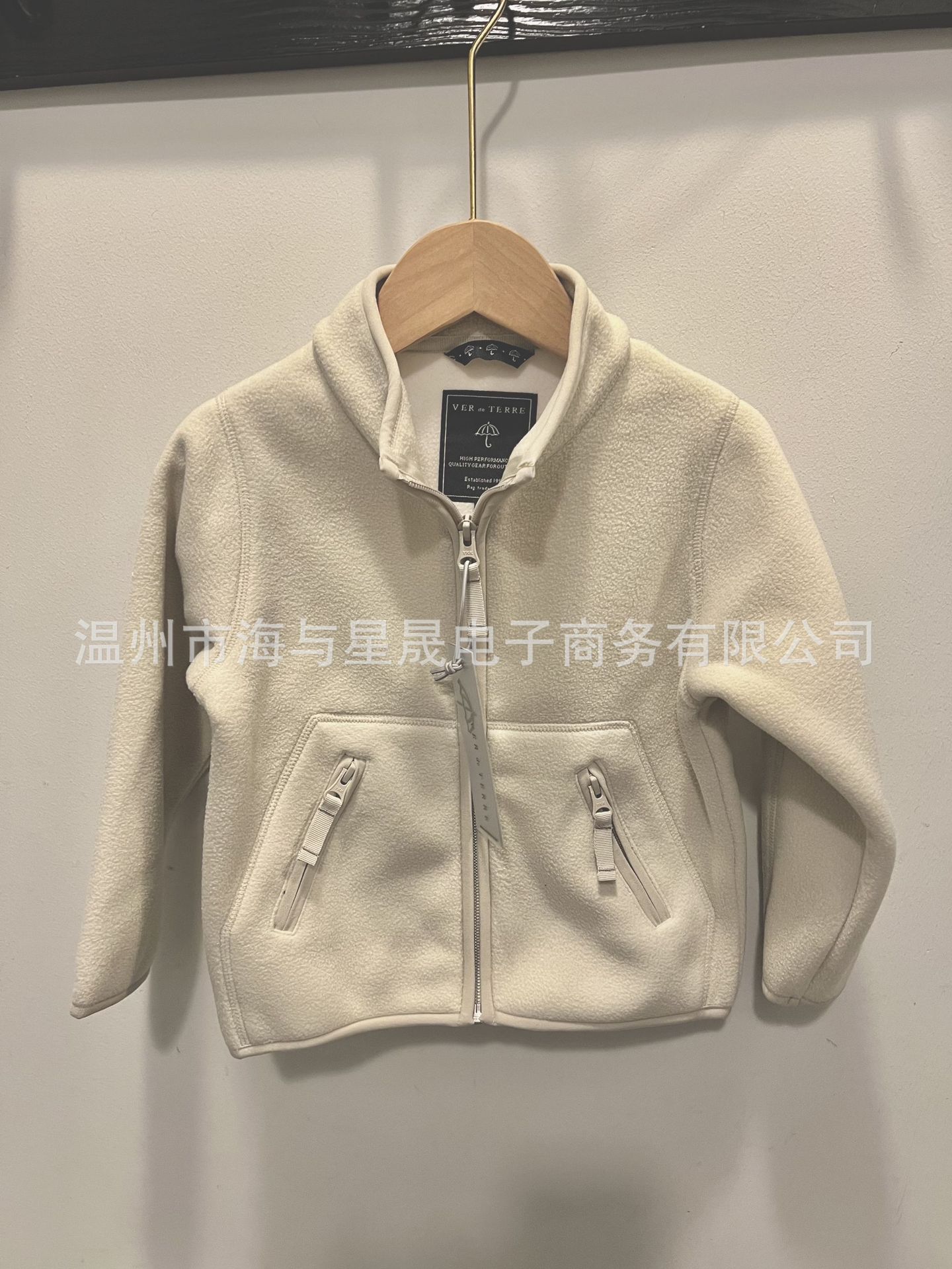 29abf4a7a33d4dfe28fb3e2892a701