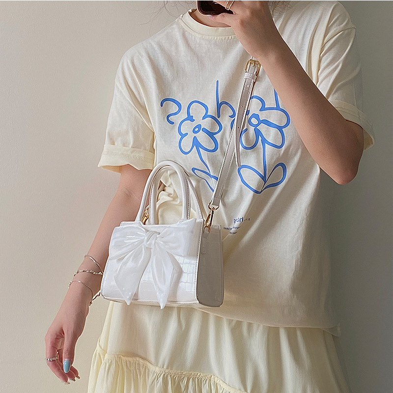 8637蝴蝶结小手提 (5).jpg