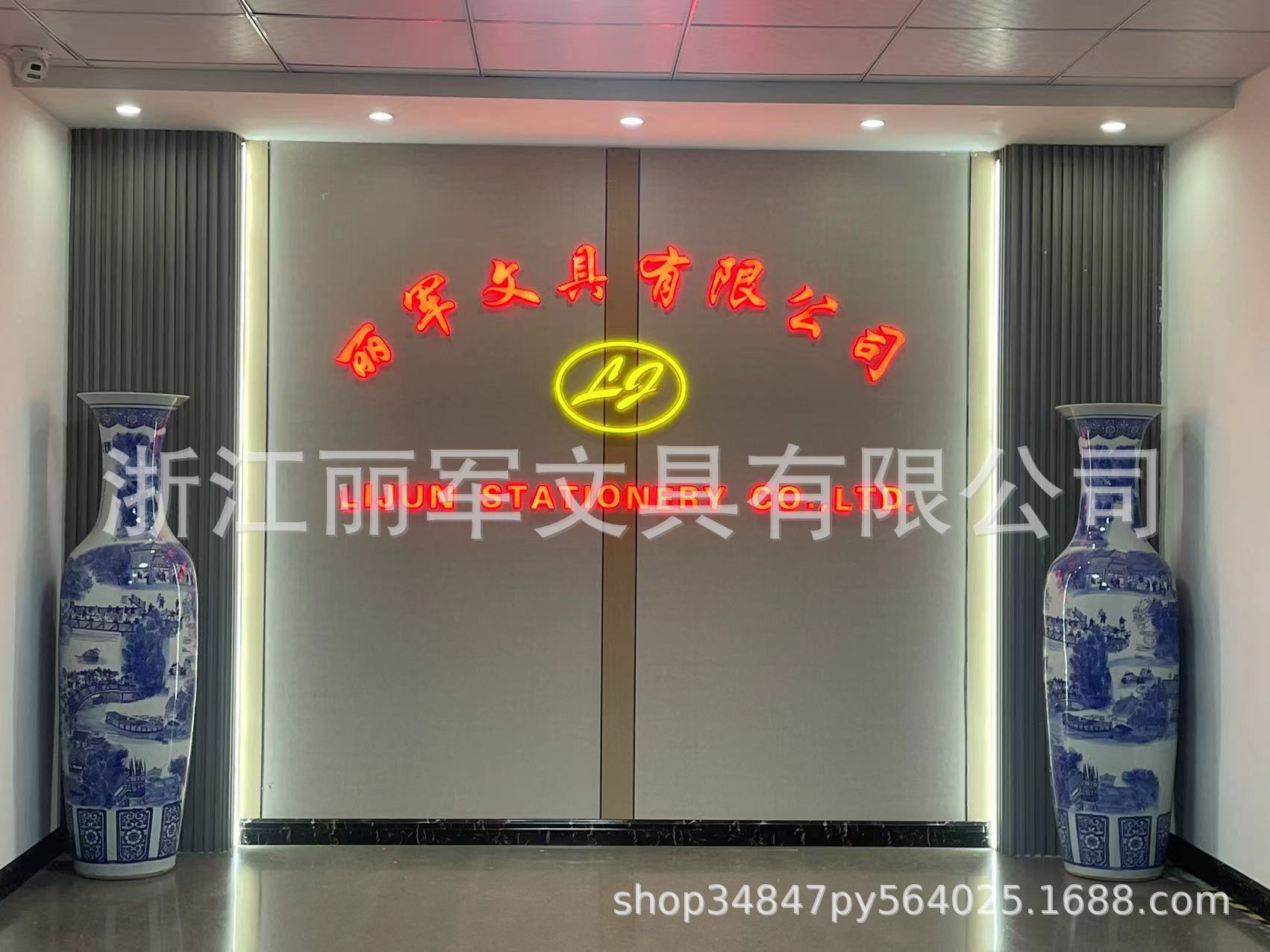 82de9329031dc2656b2e68422b356c