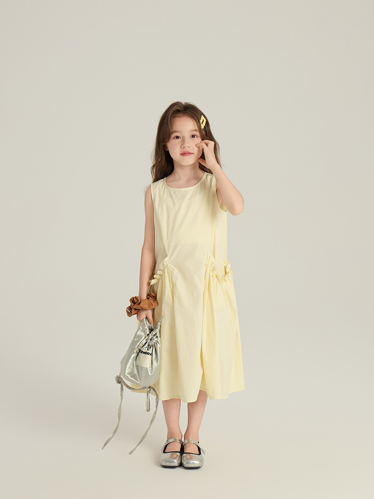 240501 yiyijia165275 whitecube