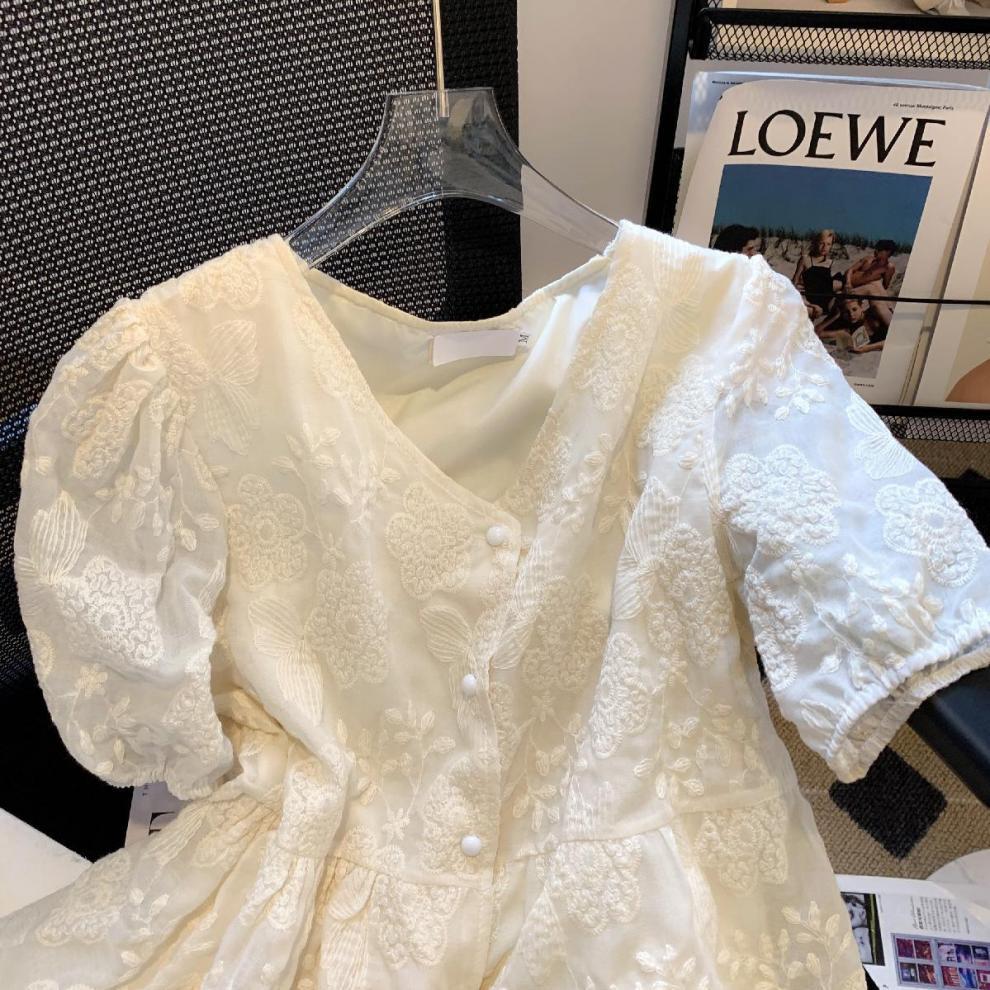 bcc0b96c-86f6-46fa-abec-534bbda45571.jpe