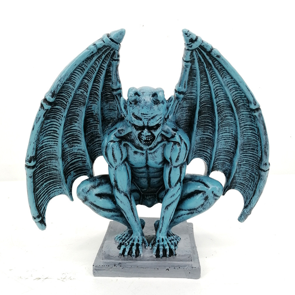 恶魔雕像 (1).jpg