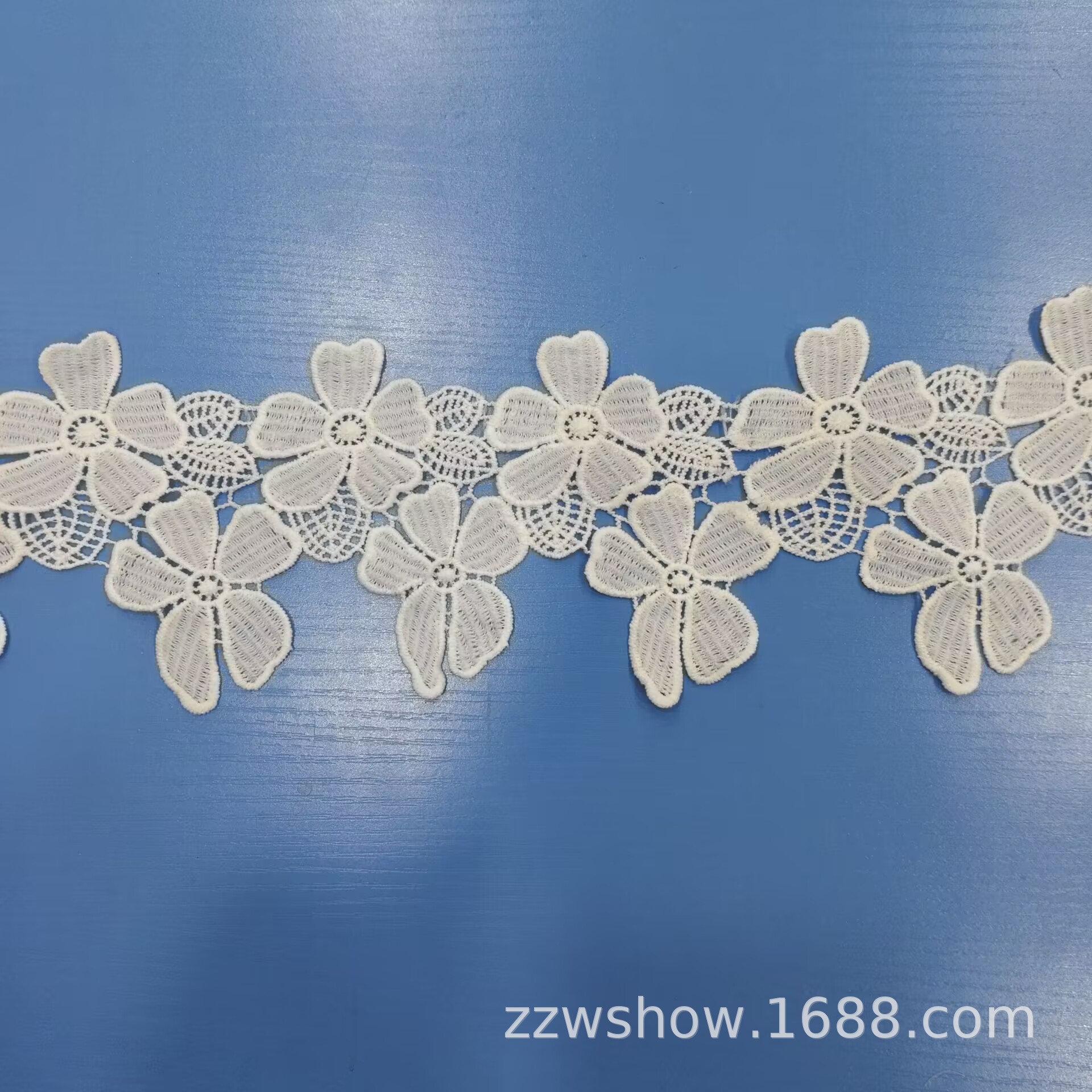 74B32141D911F97882568D88F03353