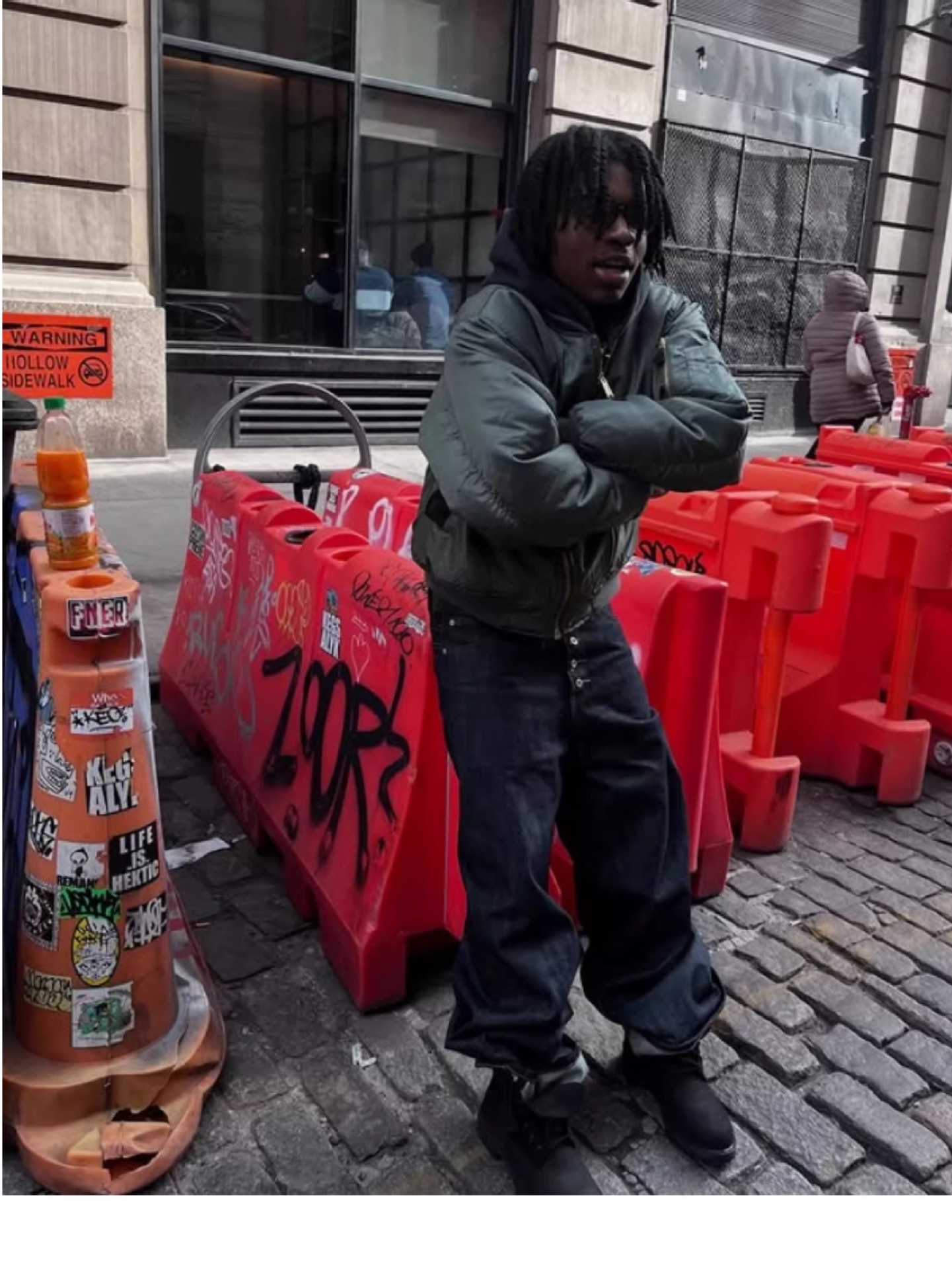 O1CN01cUjI9w221zg23eFPO_!!1123