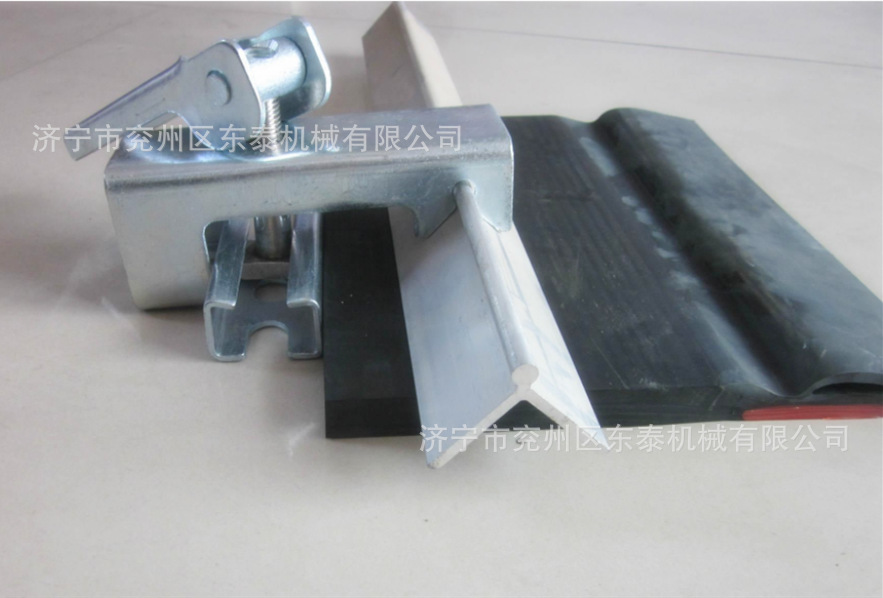 高强度导料槽角铝图片