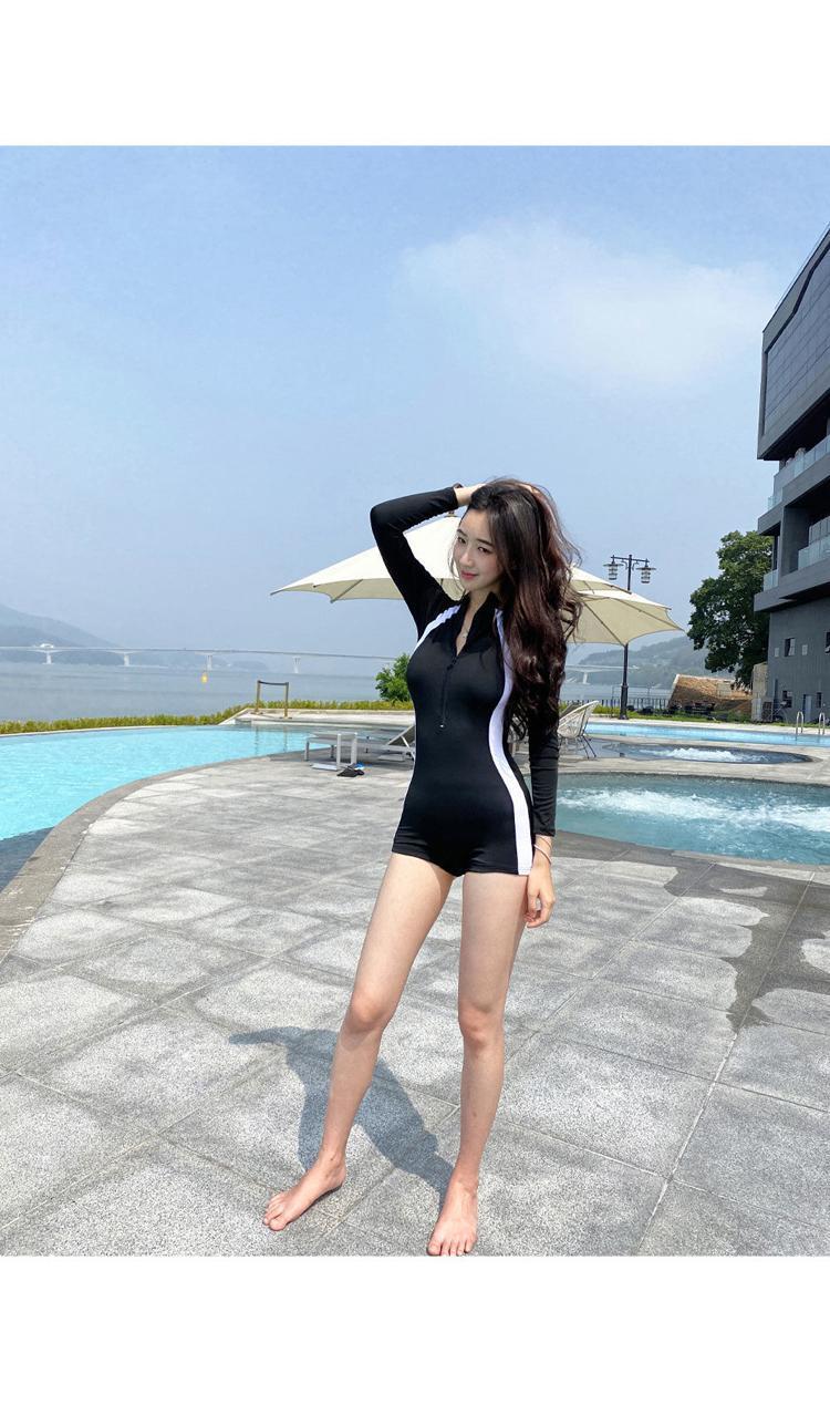 e93154b8f5a70e3f272c3ff618a2fbed.jpg