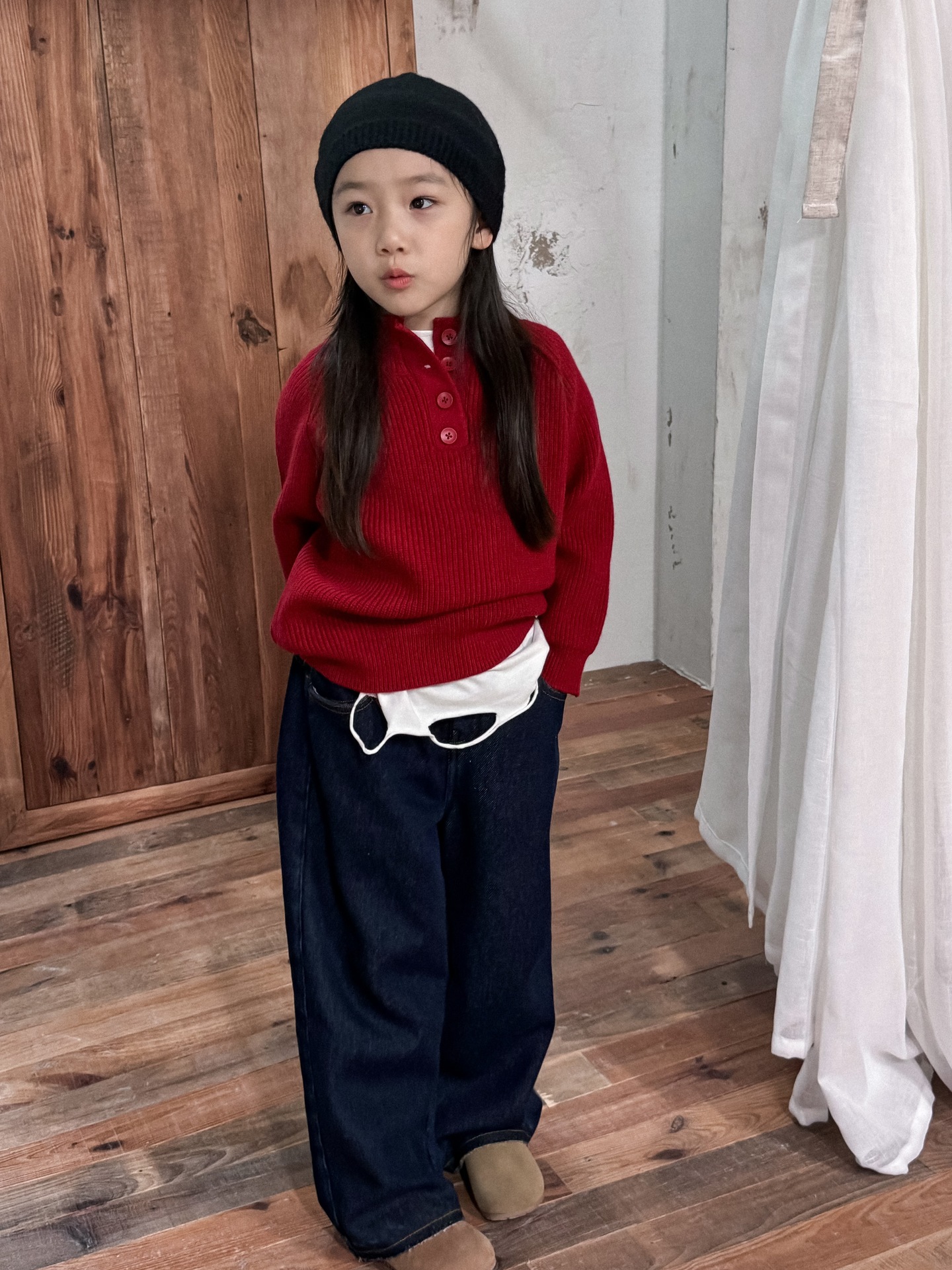 A06ADFF2-5D66-4E53-9B1C-D4D171