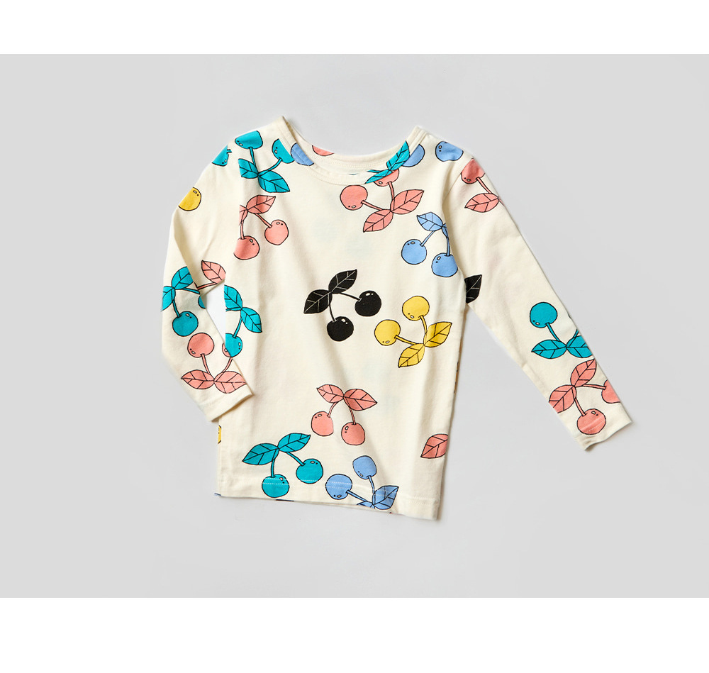 21fw_uni_60s_cherrymelody_02_0