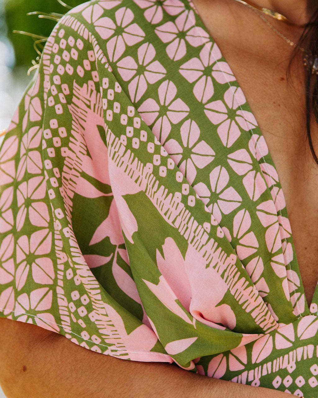 A World To See Floral Slit Max