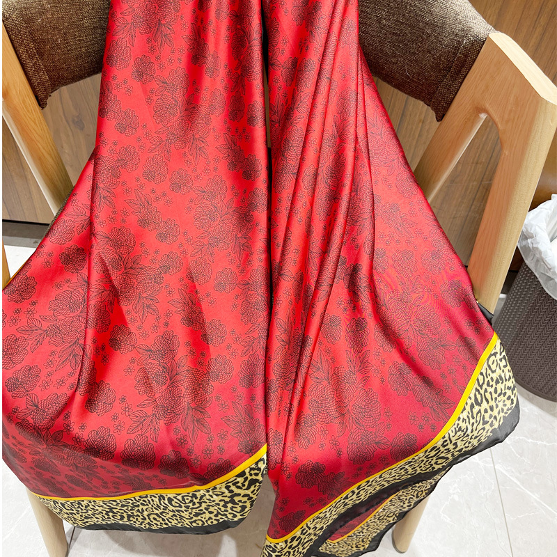 未标题-1.jpg红色