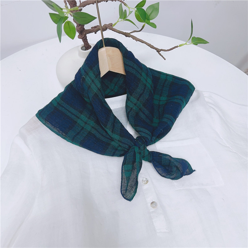 藏蓝格方巾 (1)