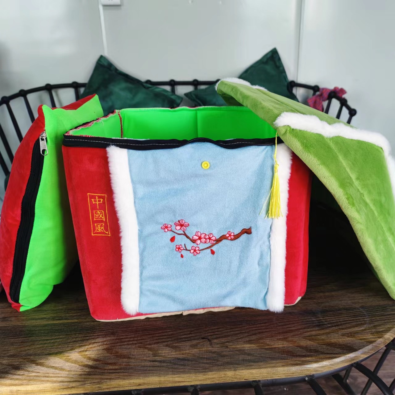 0a40581c31d8f8428c807aeaa4a22b