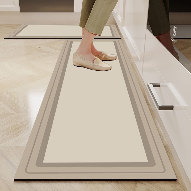 33d18e7b-4510-450b-9889-1d08583cd139.jpe