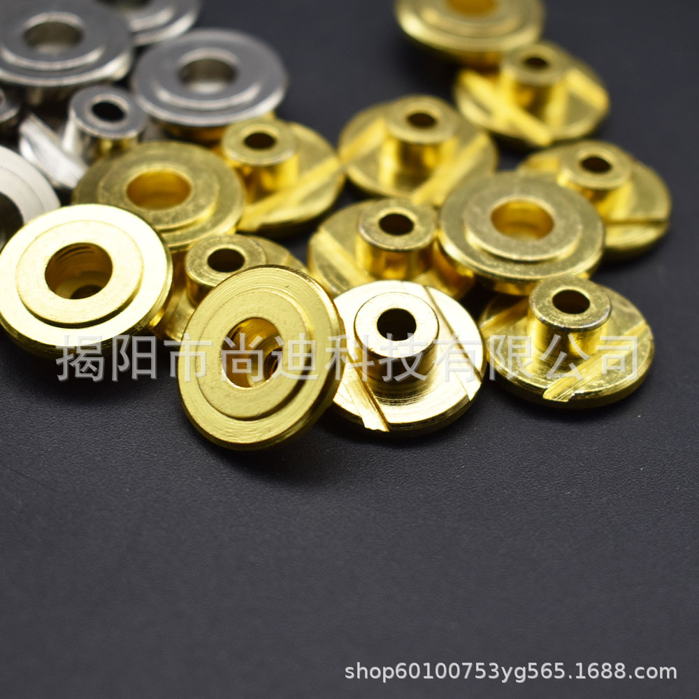 MI1100-Guitar String Tree Reta