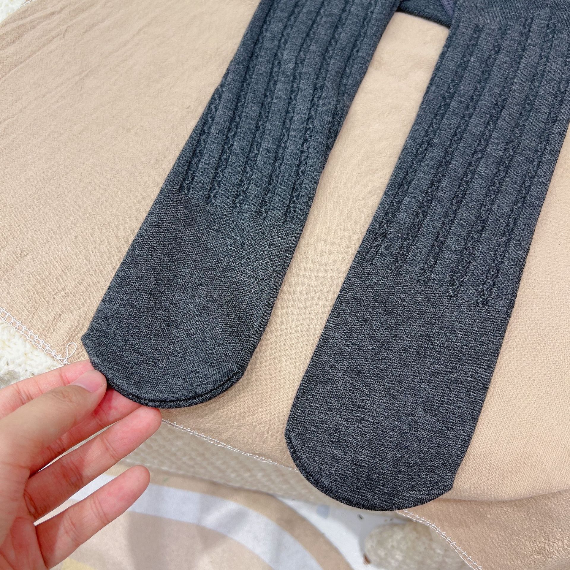 O1CN01VLkzY81Z4AQ14JwQ2_!!1008