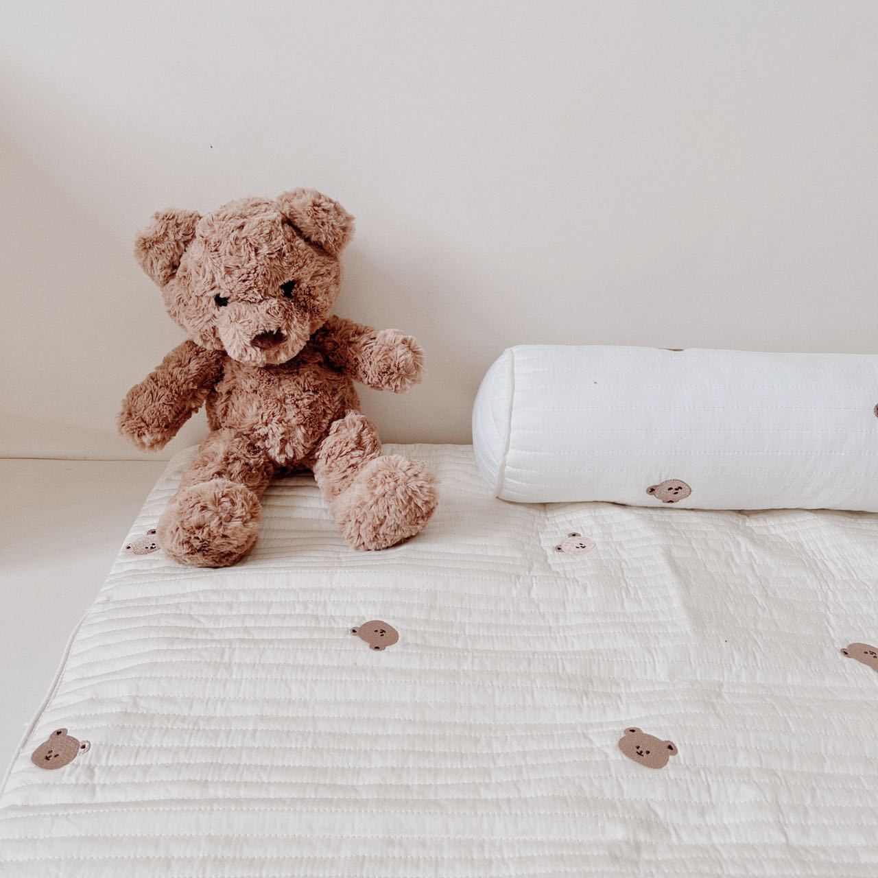 fe84323b-a29c-41ee-9902-ba7273