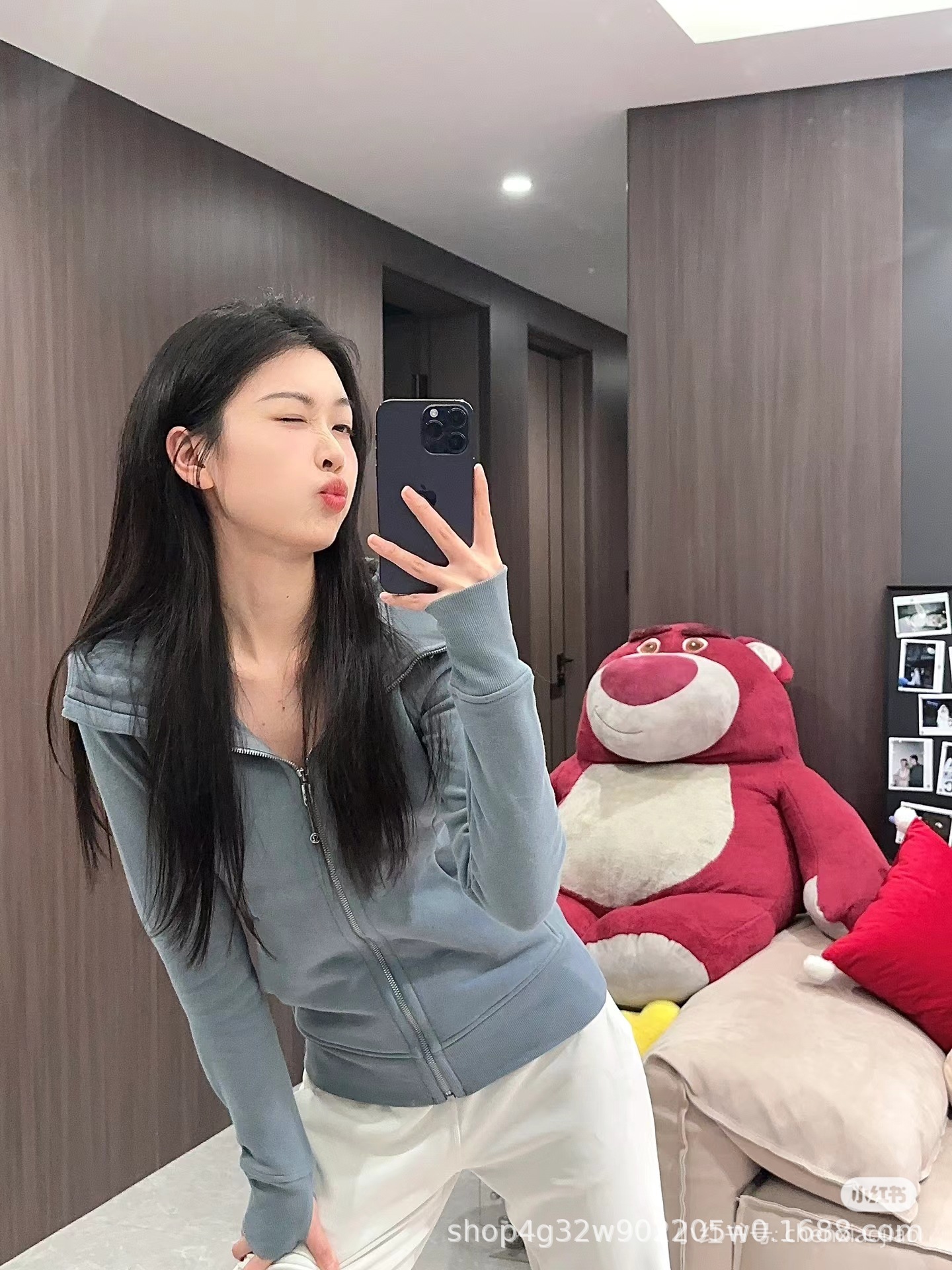 Camera_XHS_17285565731841040g0