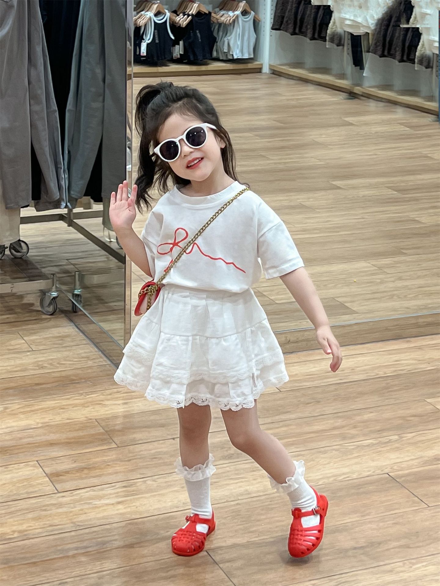 O1CN01trGXDq28KD1Zc2PfW_!!1035