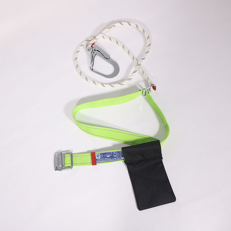 绿色反光轻便大钩安全带（1）.JPG