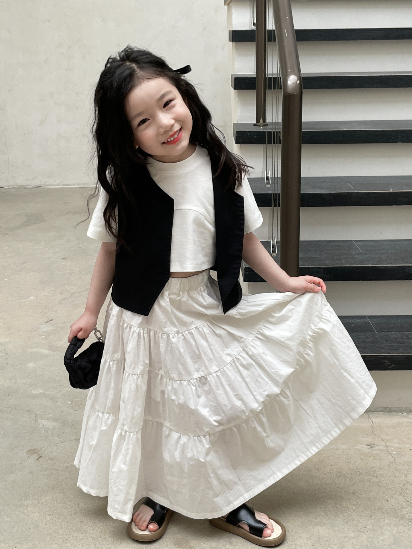 0B3159EF-D745-4B9F-9B7E-7B5960