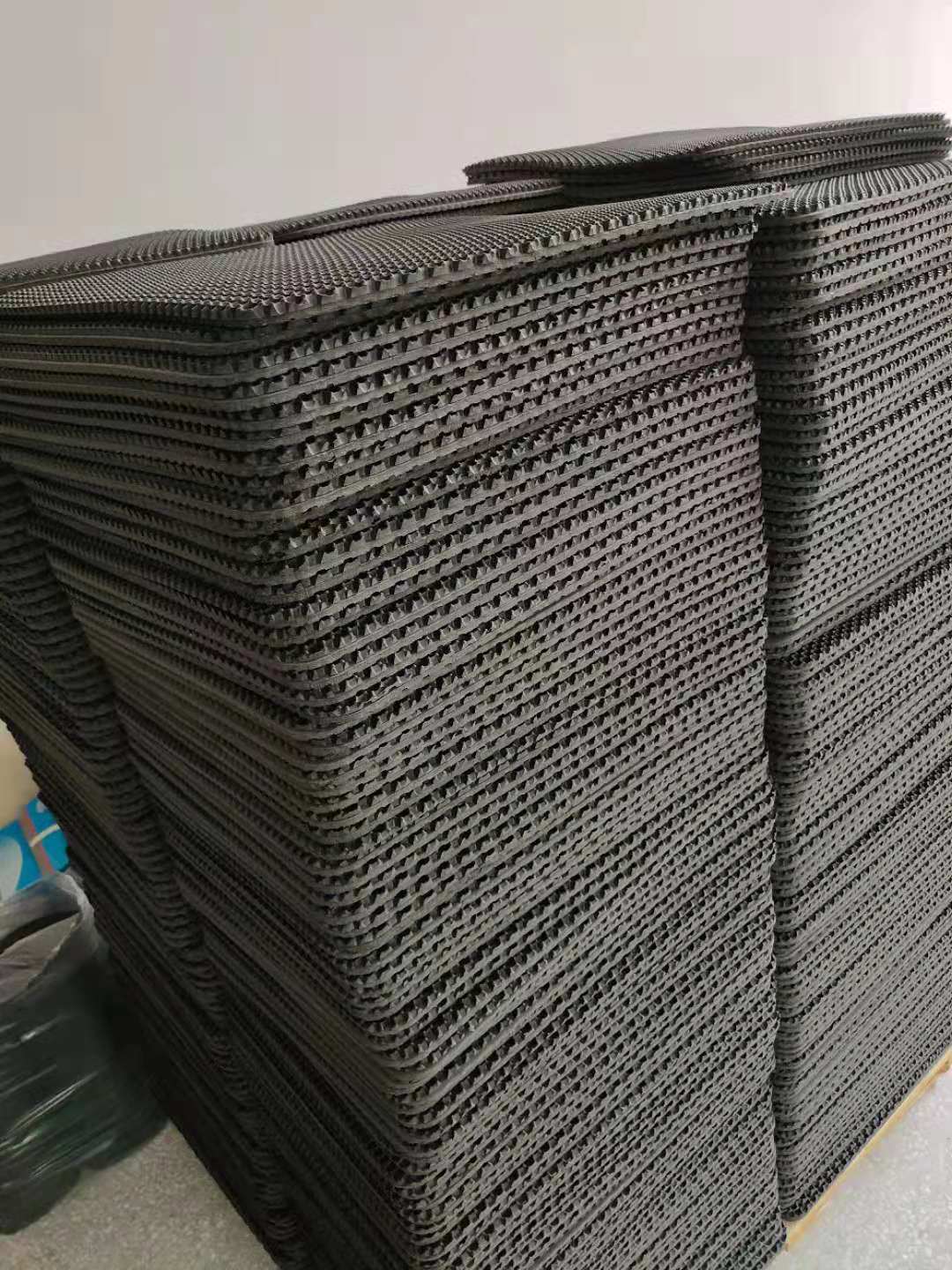 O1CN01xKoDxH1nUBSujPxV3_!!2208