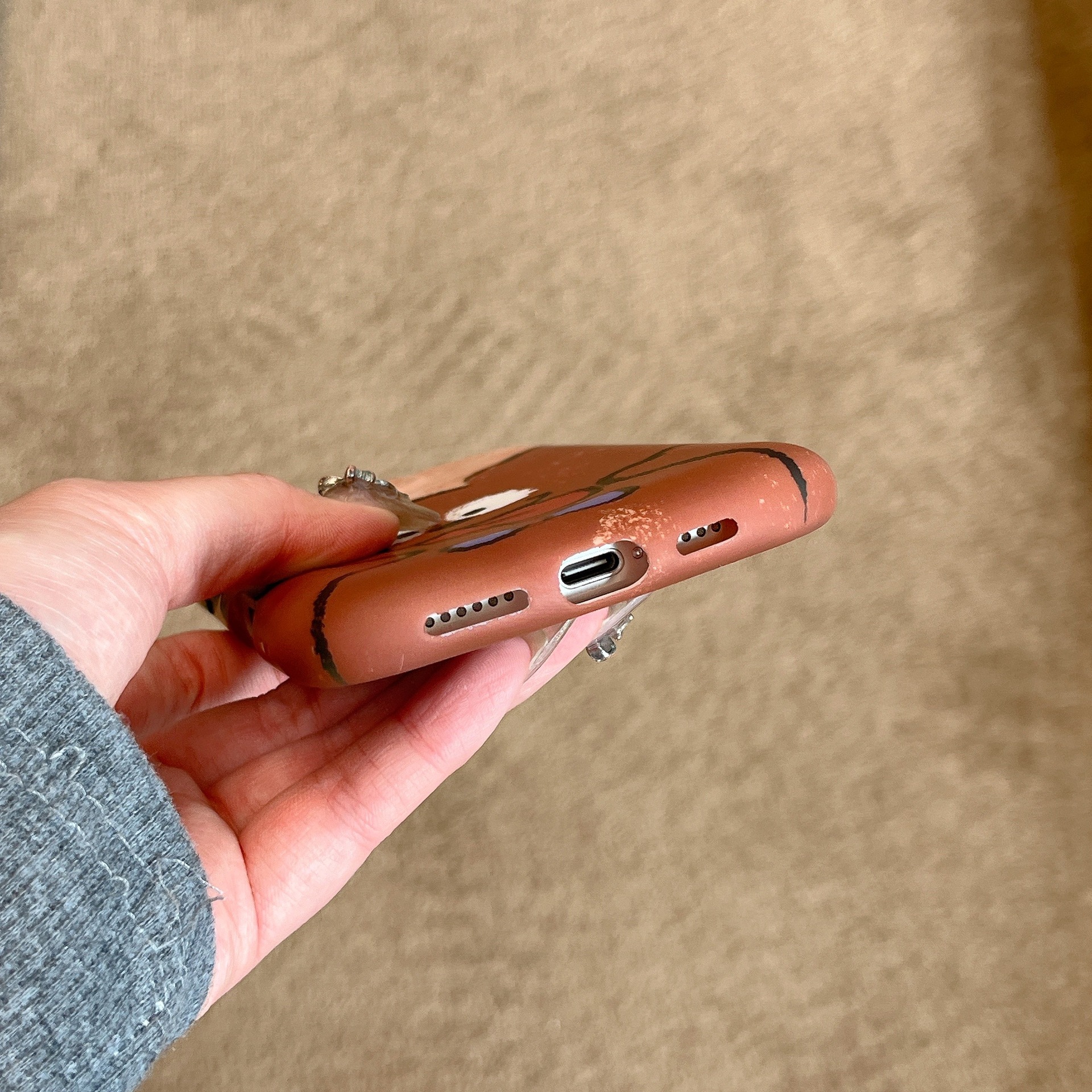 D3E2869D-121F-49B0-B967-F7AD05