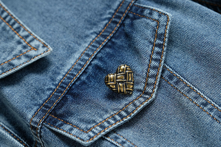 d6024b82-409b-4a5d-9caf-93a9b0216c78.jpe