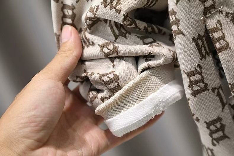 9acd2384-ba3a-42b7-835e-6118fc1b2404.jpe