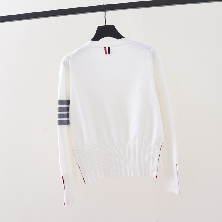 O1CN01o2Bq4K2643U4mUql1_!!8619