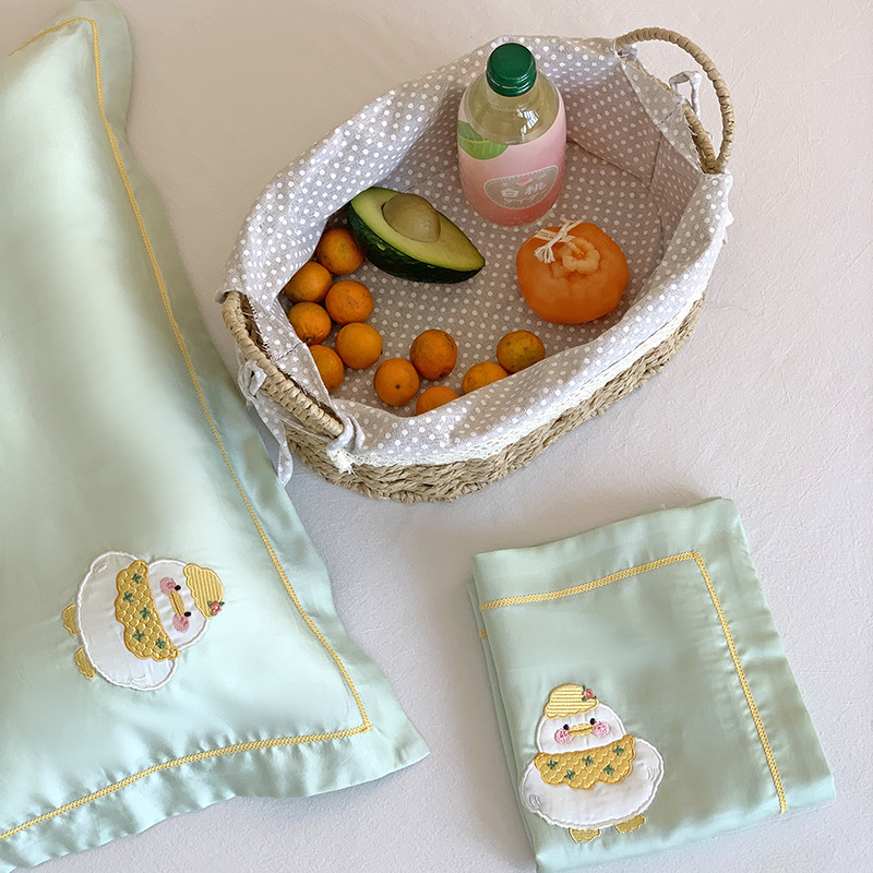 围兜小鸭 (5).jpg