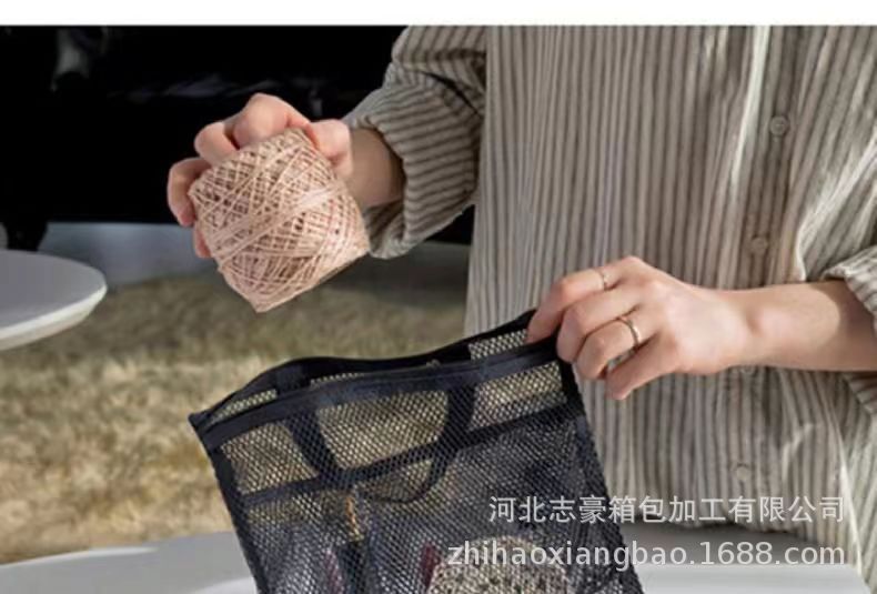 977bec584880931e6b17c6e4f12246