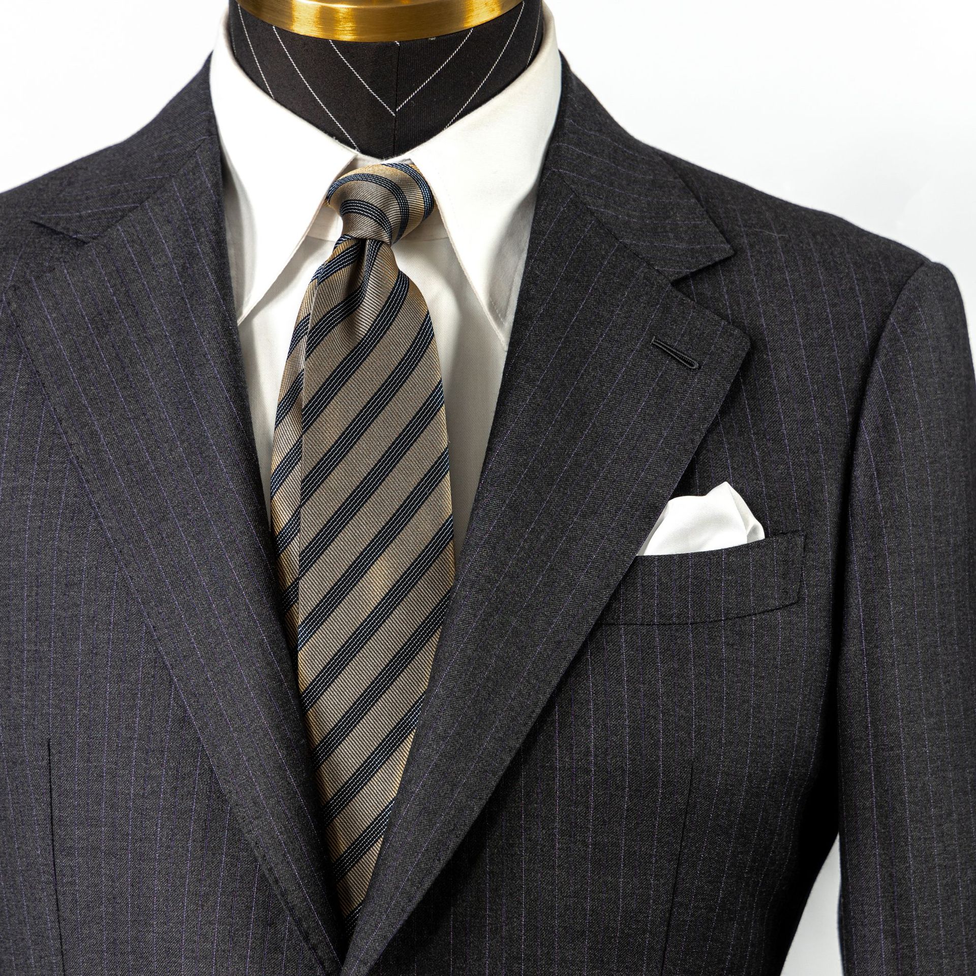 SILK052.jpg