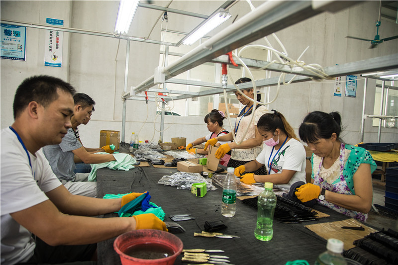 H1896c1549e414fb09b3347703f43d