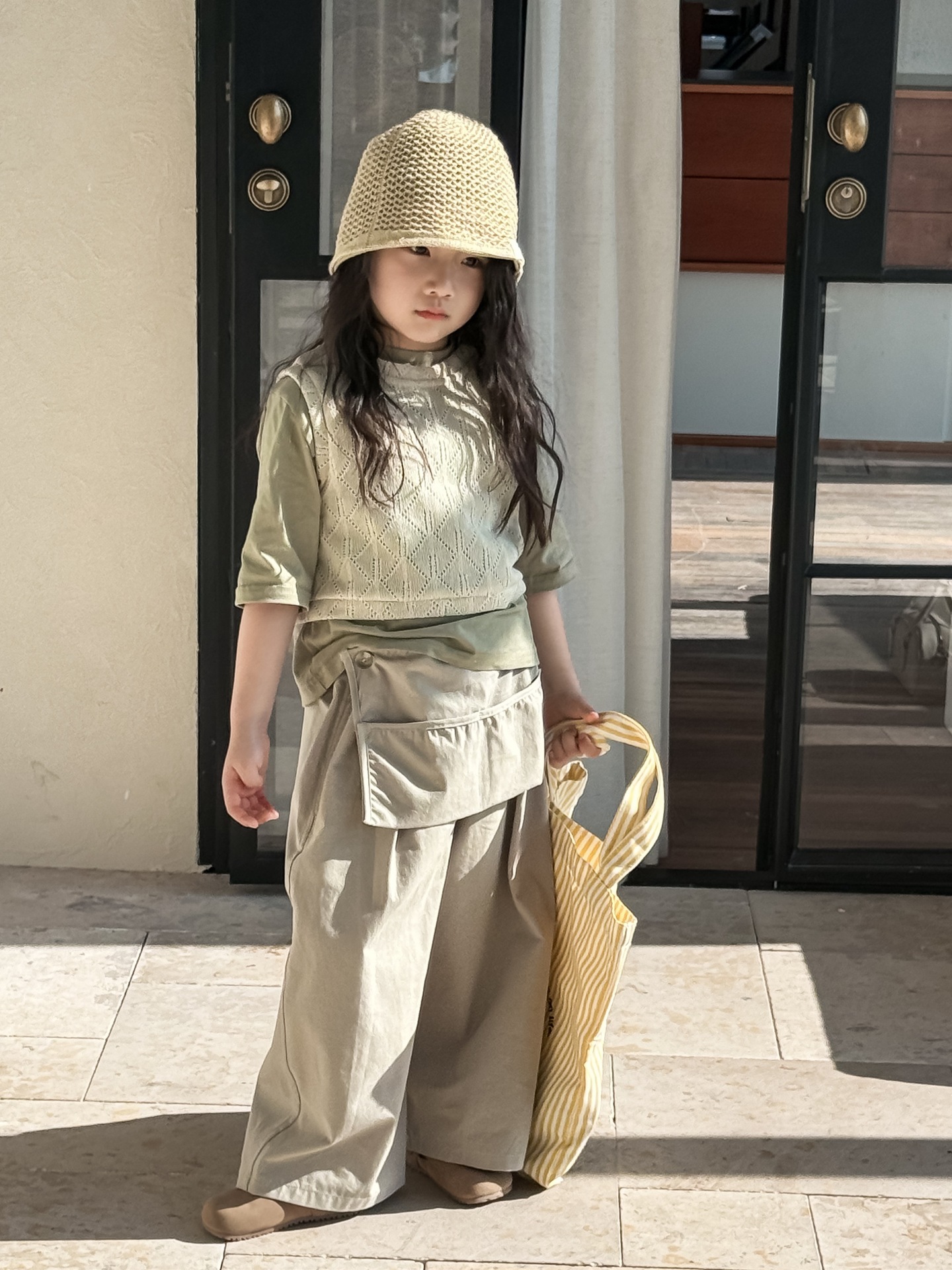 0494AA9E-FA23-49B2-AEA2-4BC2C2